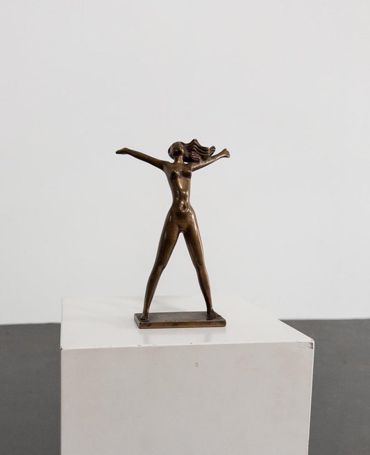 “Fritidsflickan” – Bronze Sculpture by Stig Blomberg for Ystad Brons, Sweden