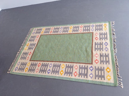 Swedish Flat-Weave Rug by Anna Wengholm, 1950s – Handwoven Rölakan in Green and