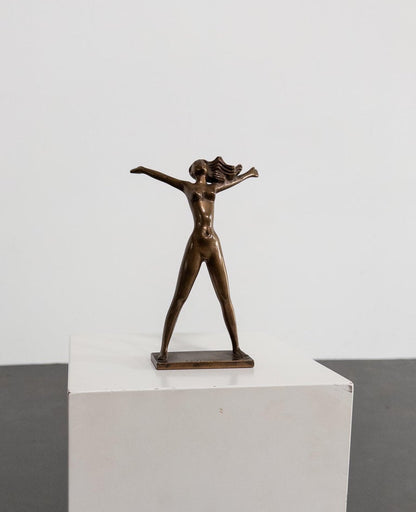 “Fritidsflickan” – Bronze Sculpture by Stig Blomberg for Ystad Brons, Sweden