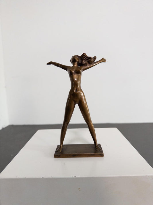 “Fritidsflickan” – Bronze Sculpture by Stig Blomberg for Ystad Brons, Sweden