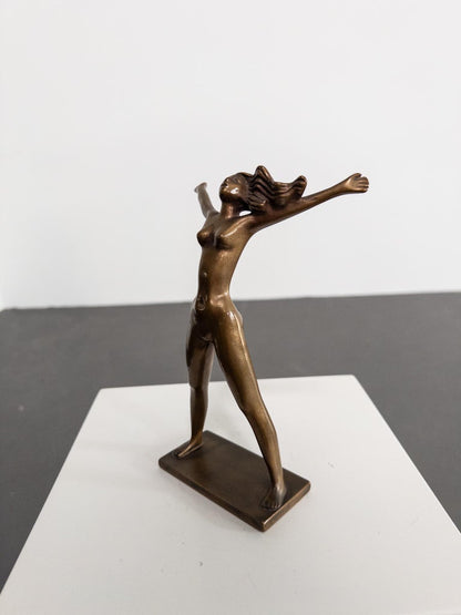 “Fritidsflickan” – Bronze Sculpture by Stig Blomberg for Ystad Brons, Sweden