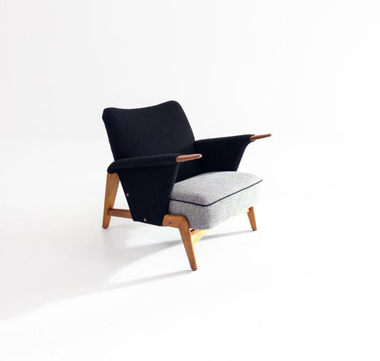 Arne Hovmand-Olsen Model 480 Lounge Chair